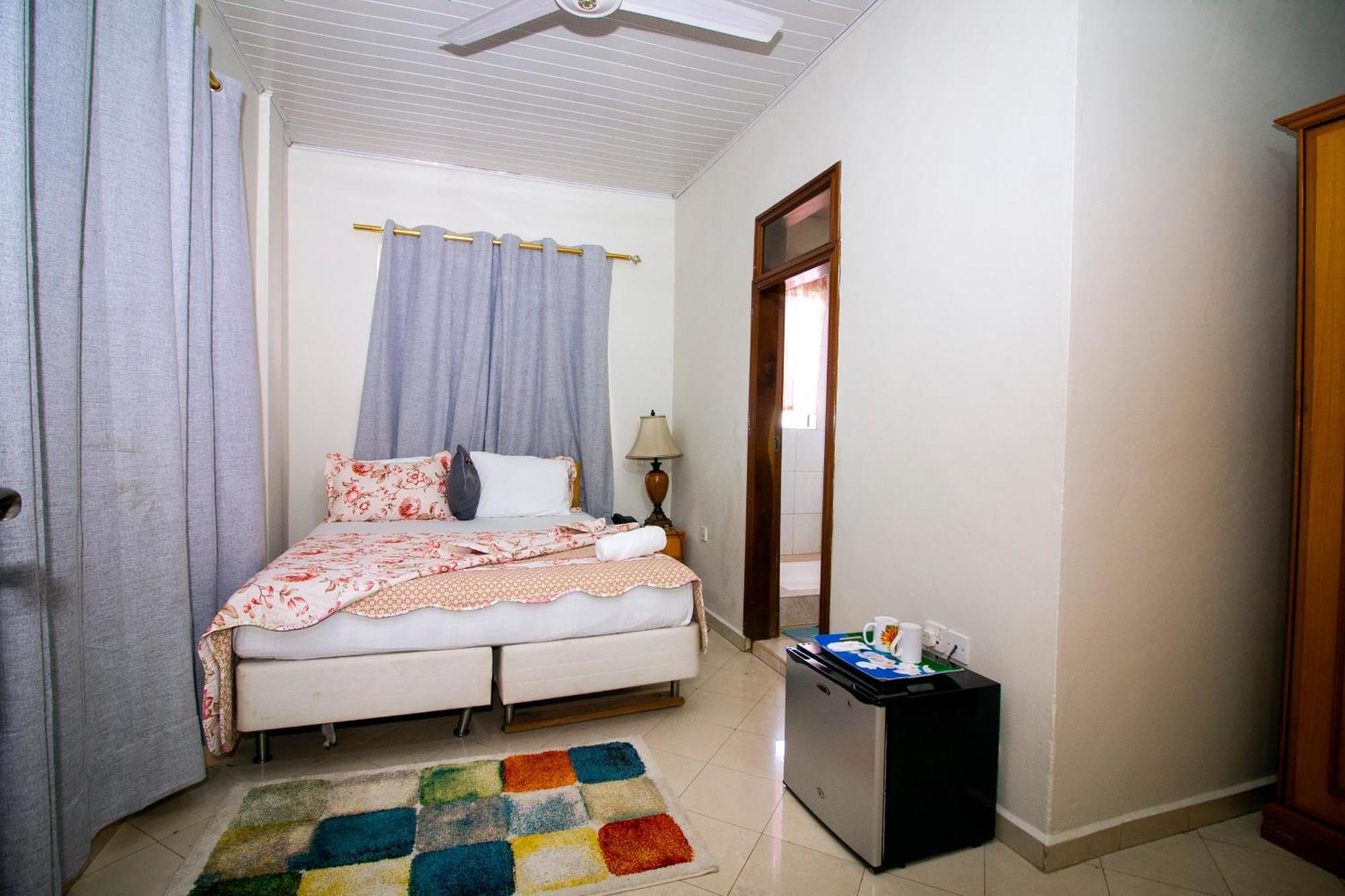 Prestige Guesthouse ,Ksi Kumasi Exteriör bild