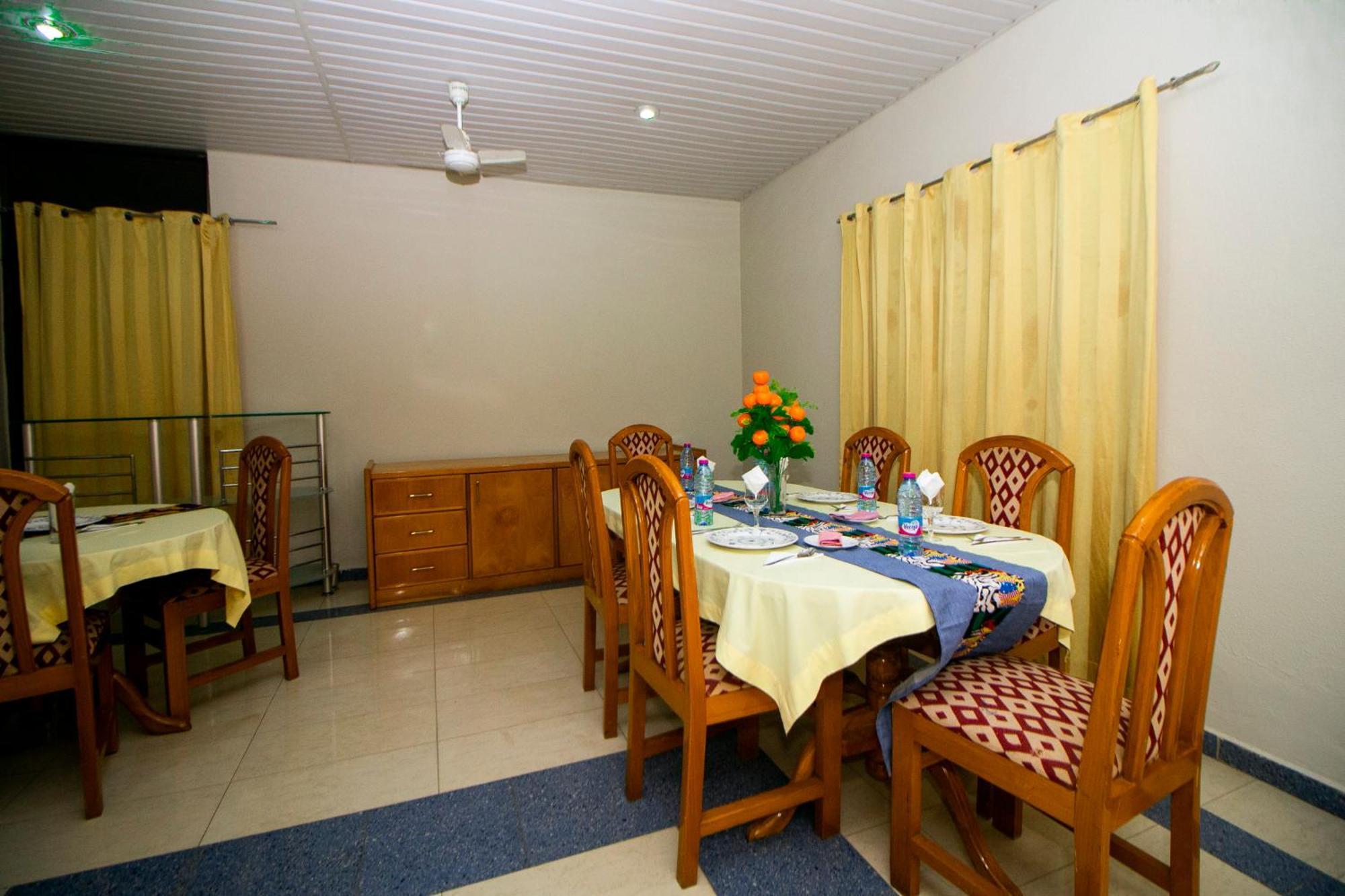 Prestige Guesthouse ,Ksi Kumasi Exteriör bild