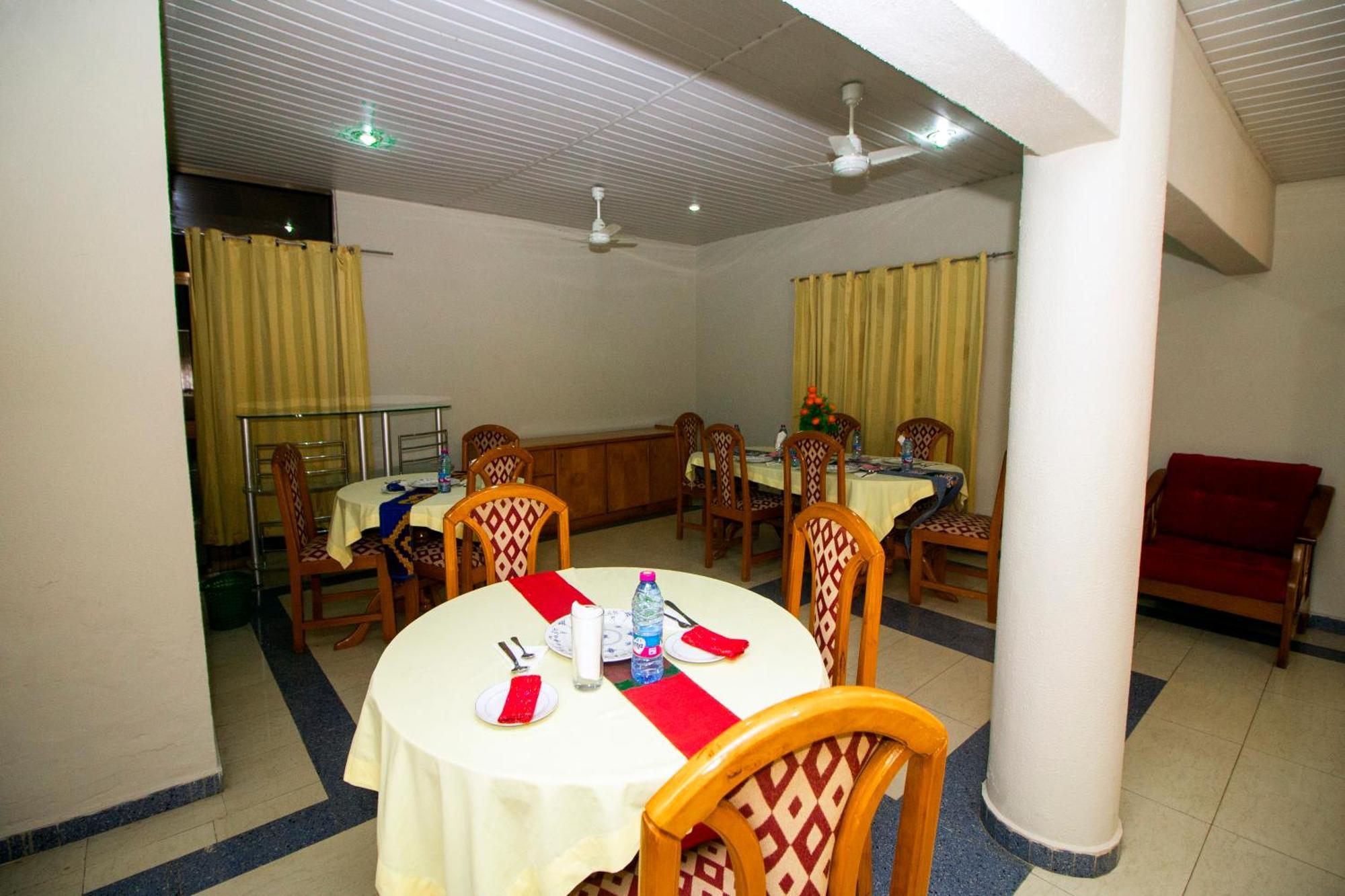 Prestige Guesthouse ,Ksi Kumasi Exteriör bild