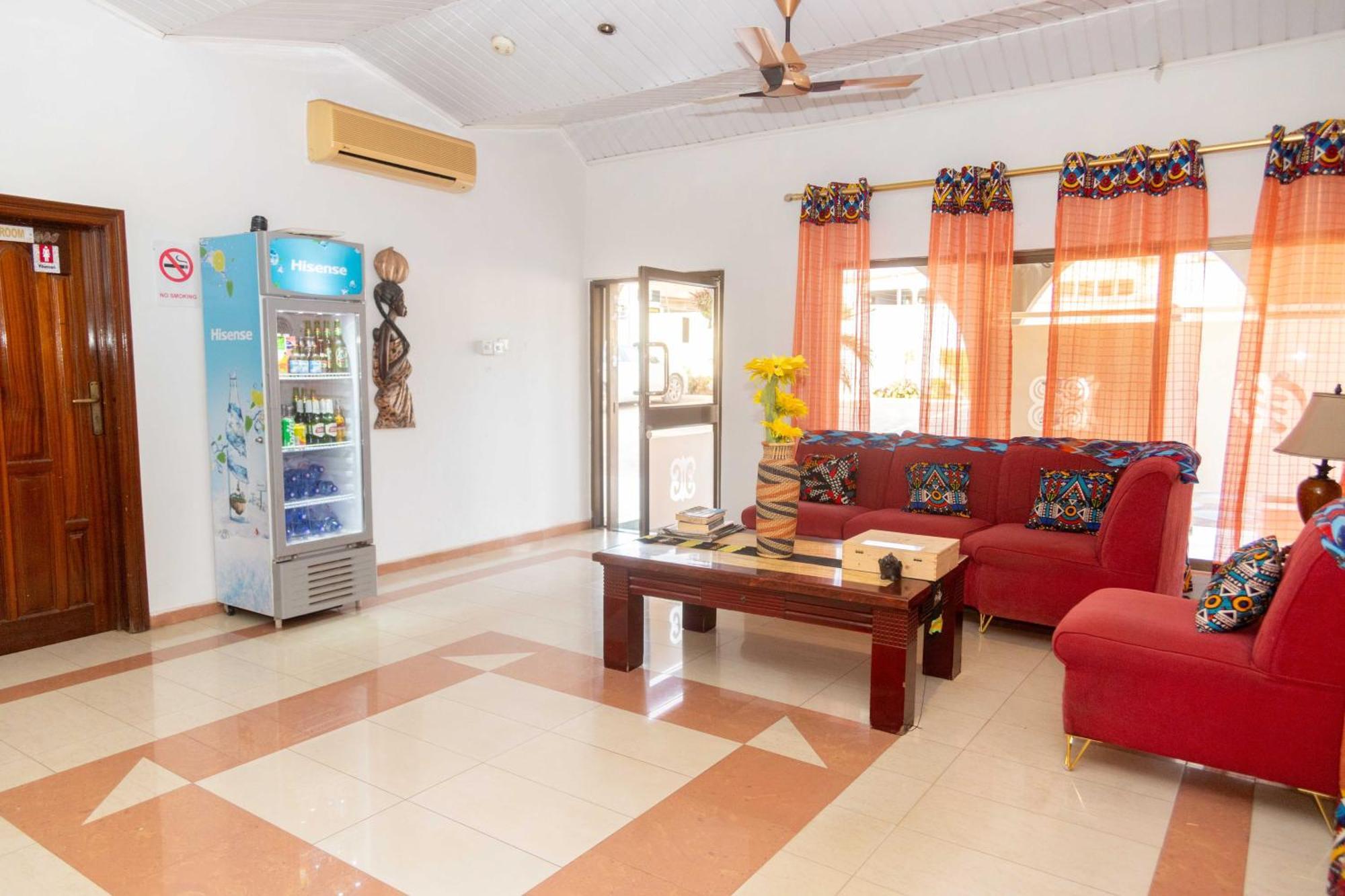 Prestige Guesthouse ,Ksi Kumasi Exteriör bild